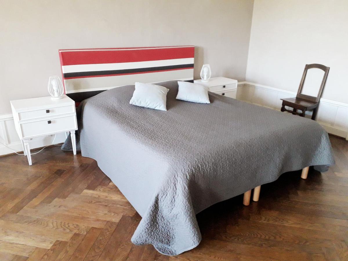Bed and Breakfast La Tourelle De Chevignat Courmangoux Экстерьер фото